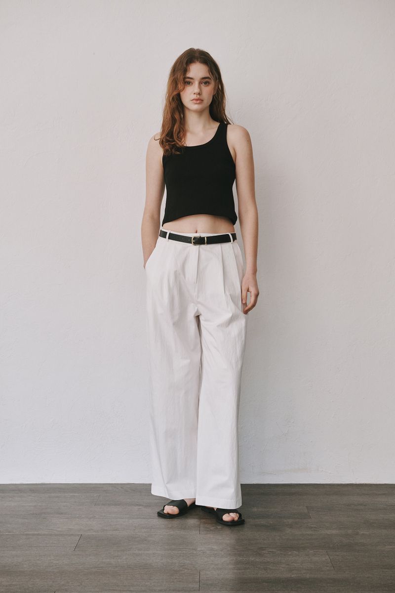 Round sleeveless (Black)