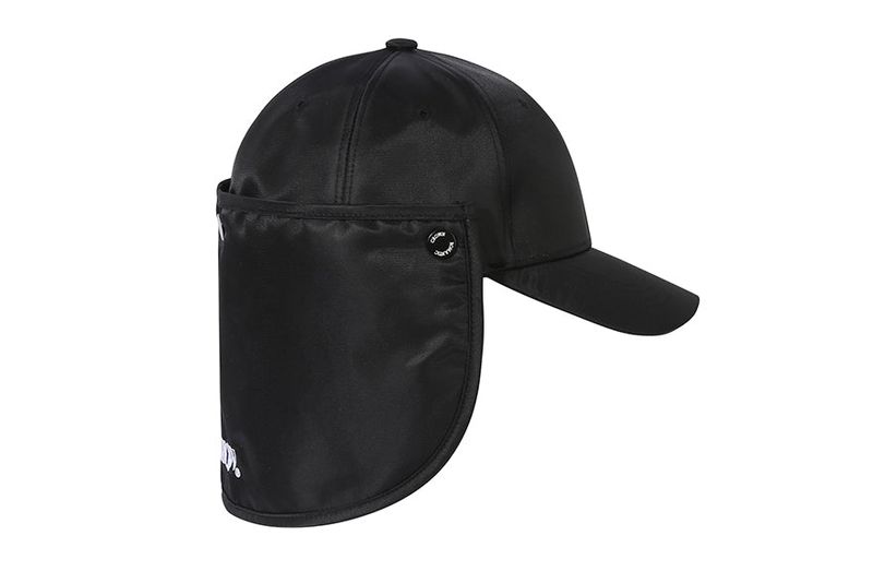 EARFLAP BUTTON BALL CAP_BLACK