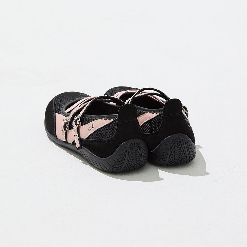 Nudge Strap Flat Shoes - Black