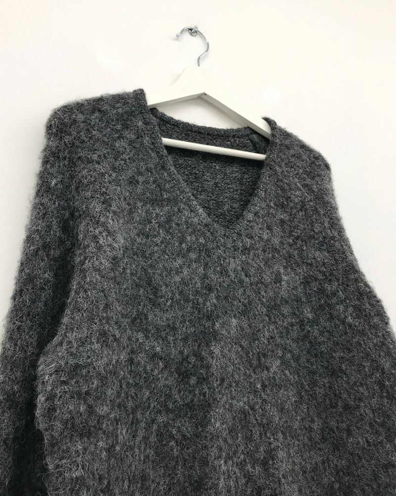 [MD Pick]Wool-Touch Brush V-Neck Knit (4 Colors)