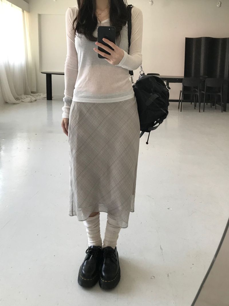 Lia Checkered Midi Skirt (2 colors)