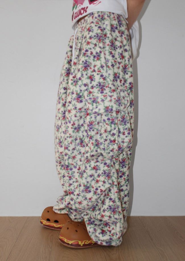 FLORAL FLEECE CARGO PANTS