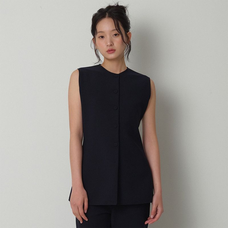 Loventina（ラヴェンティナ）の「Stretch Slim-Fit_Navy（Tops）」