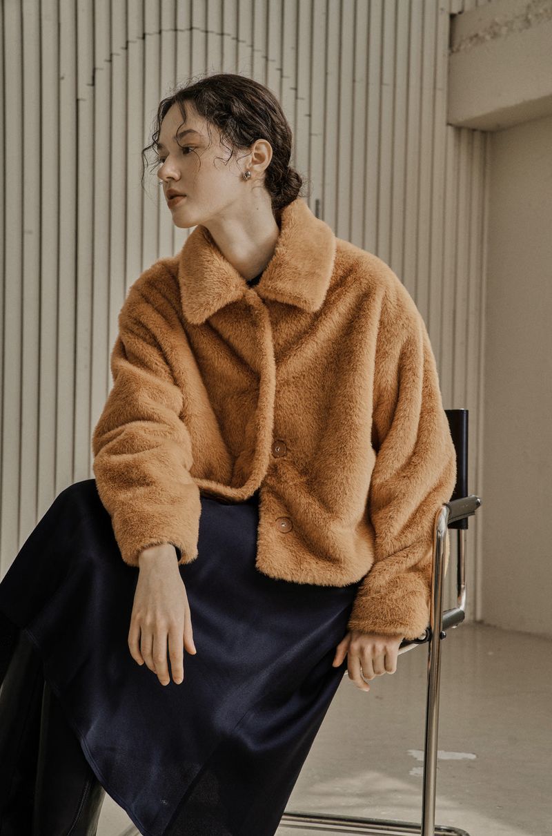 FAKE FUR SHORT COAT_ORANGE