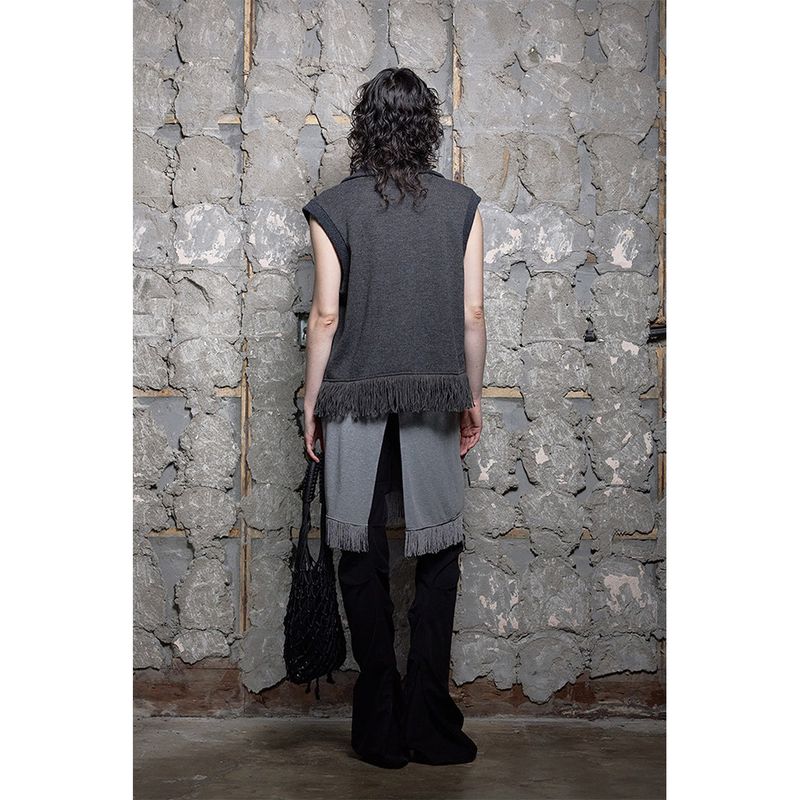 FRINGE KNIT VEST