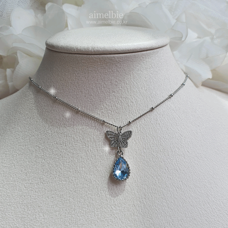 [Anti-tarnish] Dreamy Butterfly Semi-Choker Necklace - Light Blue