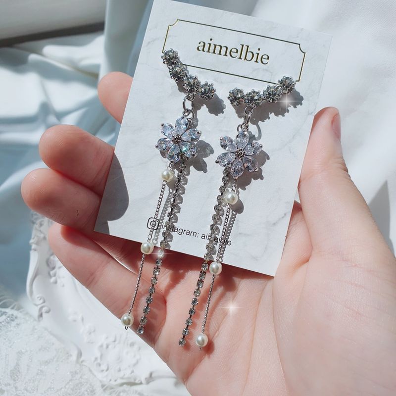 [IU Earring] Daisy Wing Earring - Longdrop (Silver color)