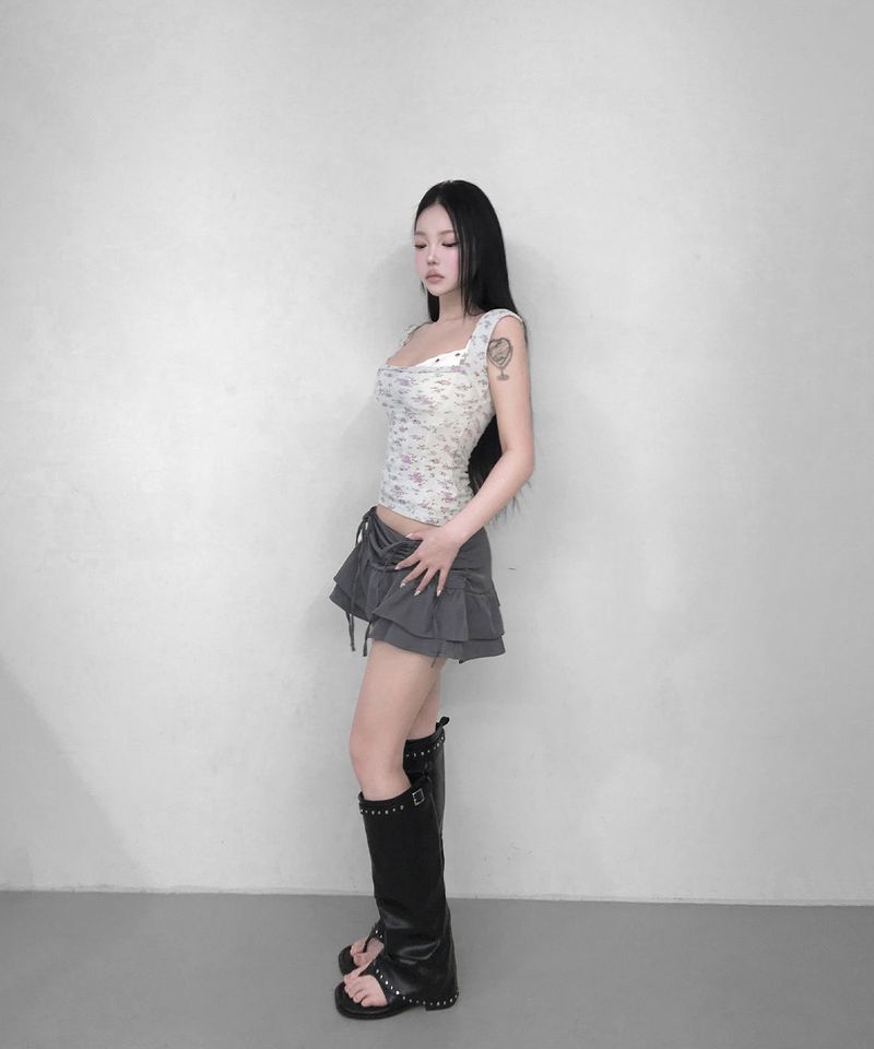 rivet thong boots