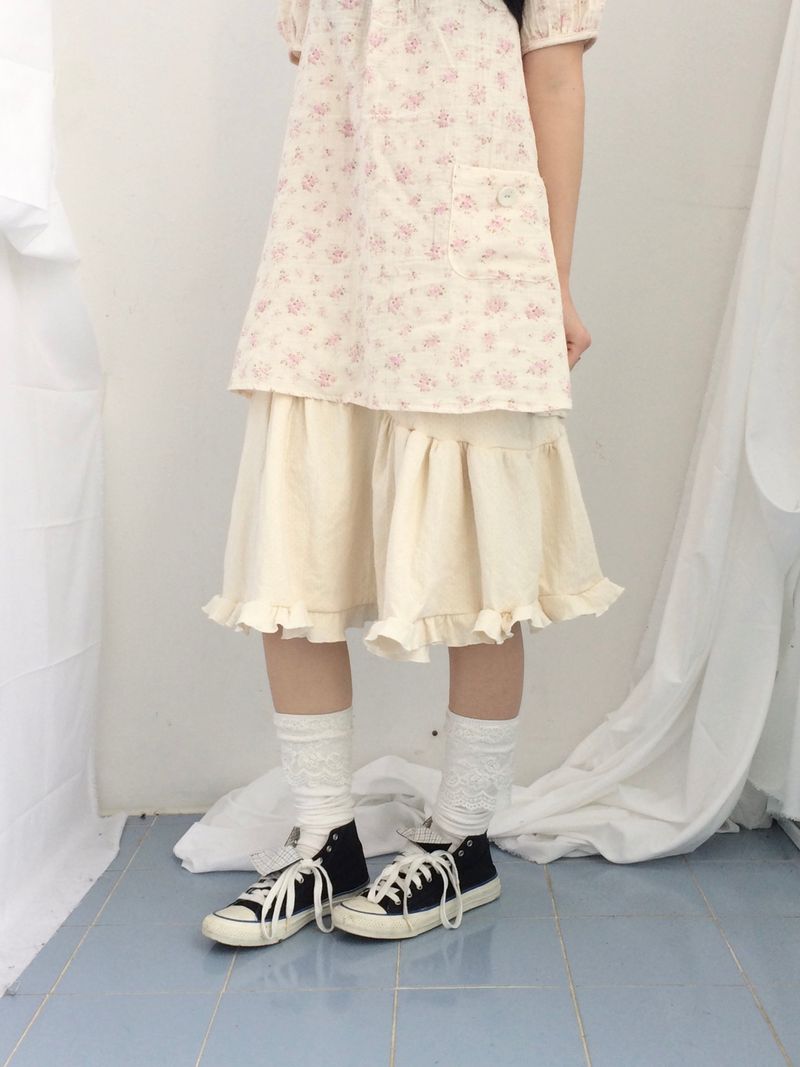 Flare cotton incision skirt