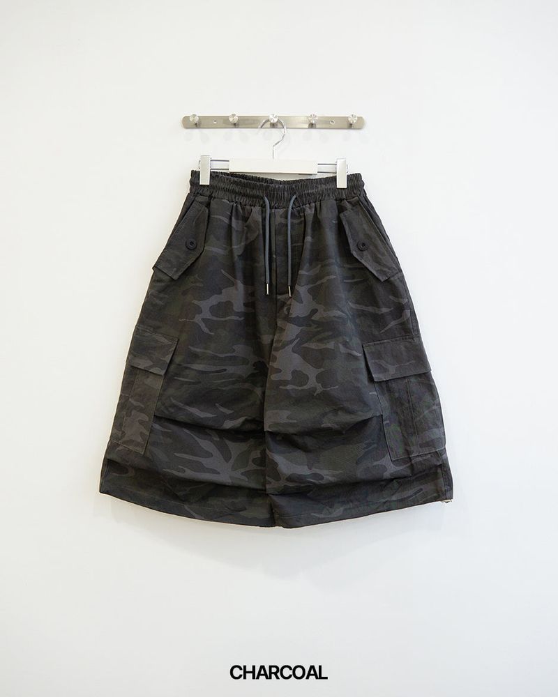 Terran Camo Cargo Bermuda Pants