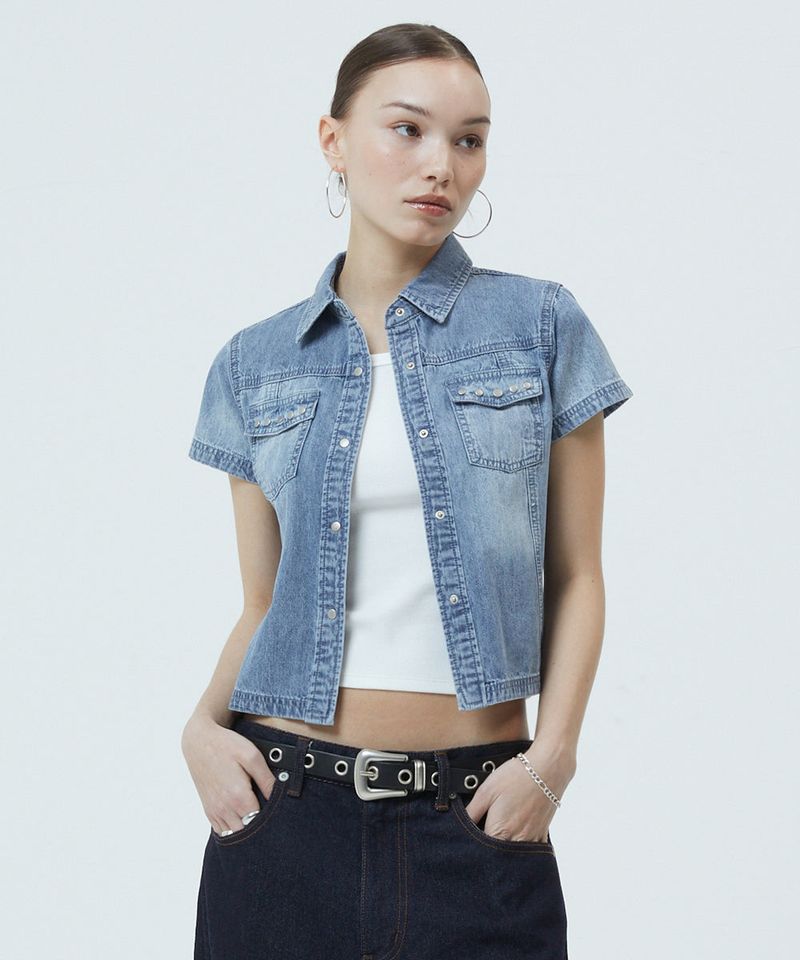 mahagrid(マハグリッド)の「DENIM STUD HALF SHIRT(Tops)」
