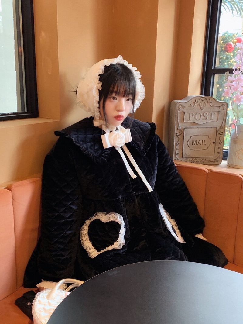 Lovable Velvet Quilted Padded Coat ( Black )