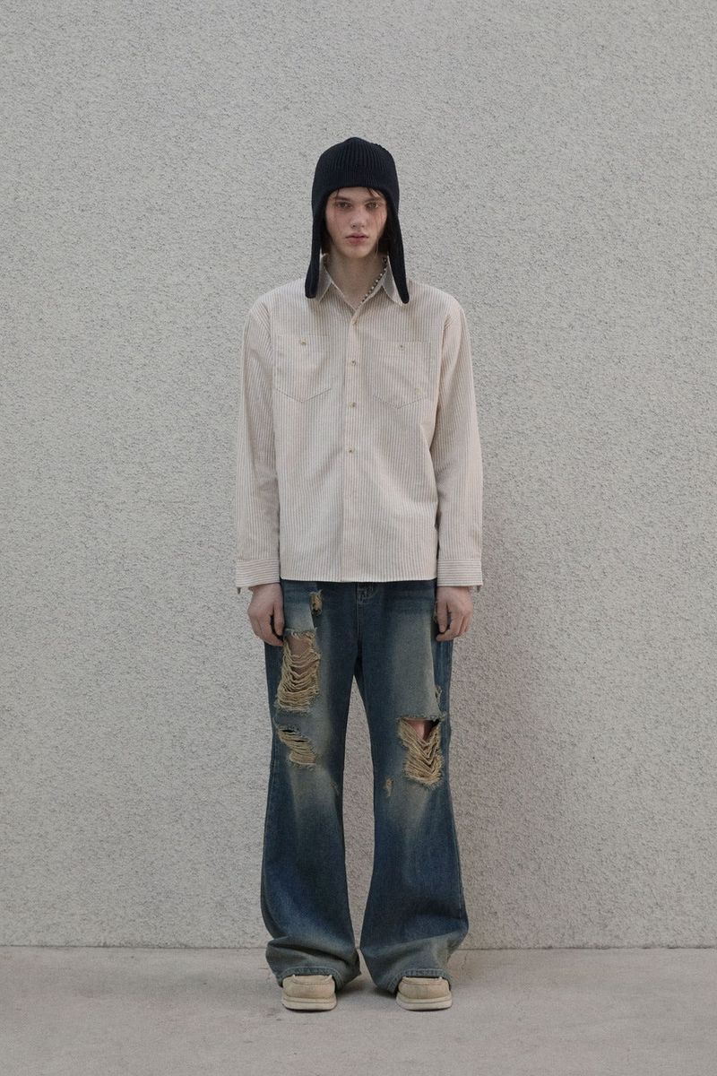 Lettering sleeve striped shirt - Beige