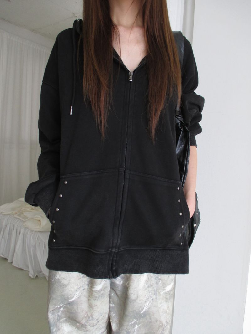 stud washing hoody