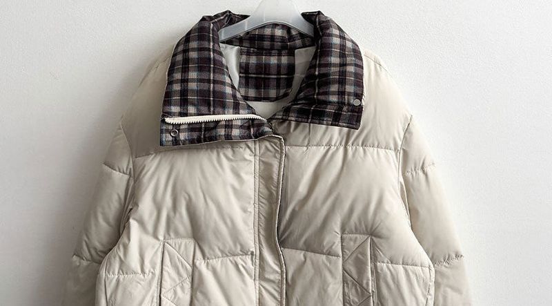 Pomi checkered lining padded jumper
