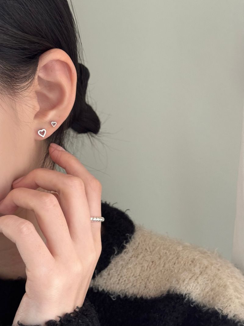 [3 color] heart piercing / 2 sizes / mini daily simple point