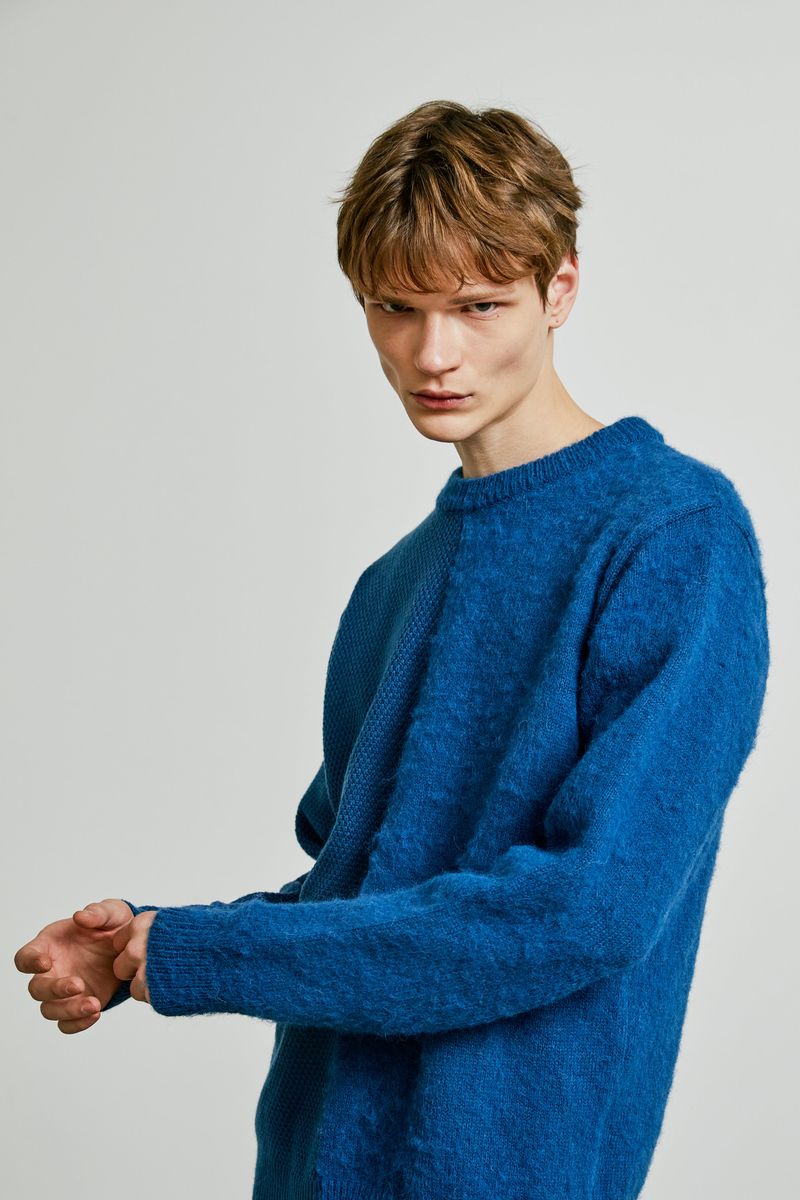 division mohair & soild knit blue