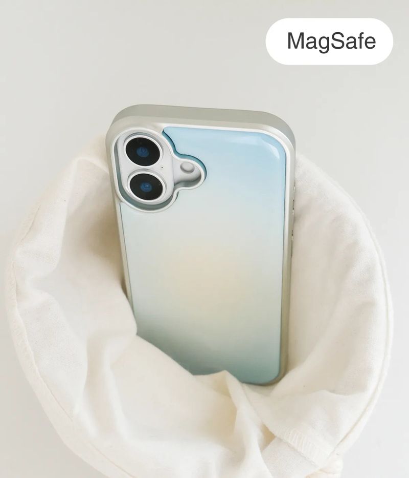 SANSA（サンサ）の「ブルー マリ シルバー アイフォン ギャラクシー ケース(MagSafe)（スマホグッズ/小物）」