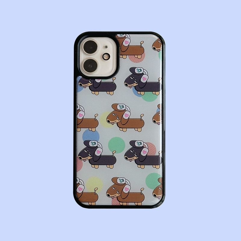 Ohyeah Nice Sohot（オナッソ）の「ドットダックスフンドエポキシフォンケース（スマホグッズ/小物）」