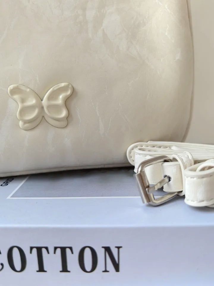 Butterfly Wappen Patch Faux Leather Shoulder Bag