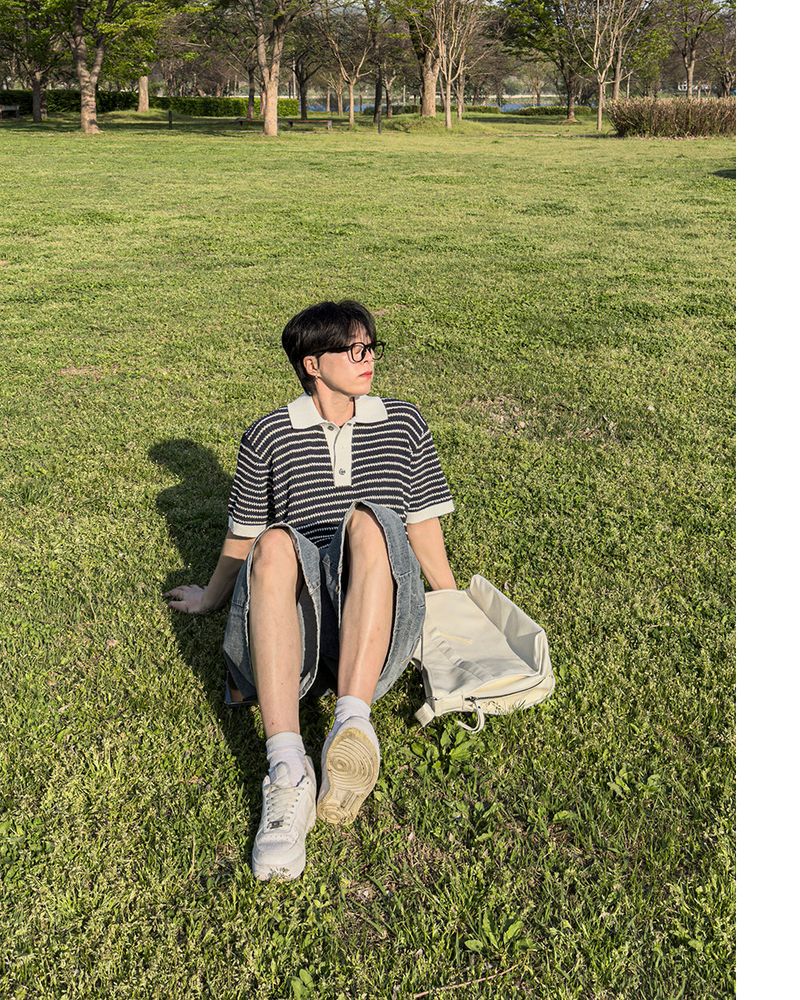 Windy Buckle Stripe Collar Short Sleeve Knit