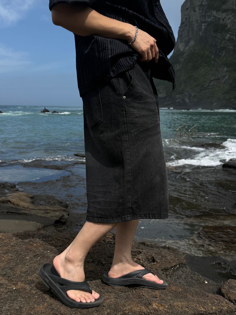 AVAND(アバンド)の「Air washing banding denim bermuda(Pants)」