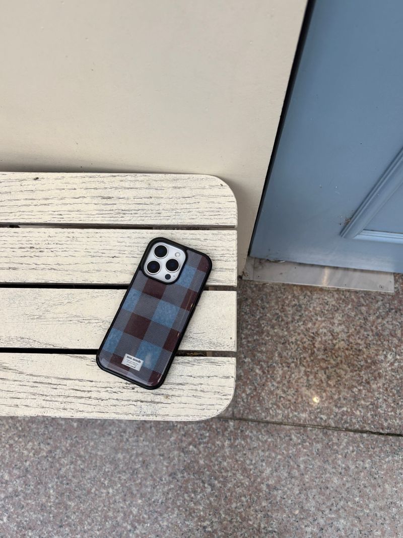 vintage check phone case