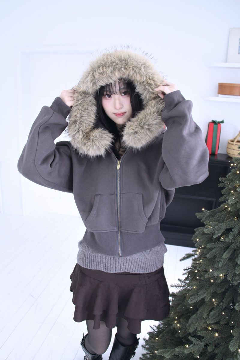Cropped Fur Hooded Zip-Up (2color)