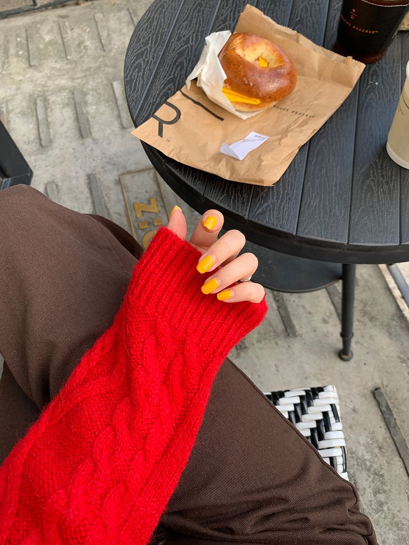 [MADE] Murphy's Wool Twisted Knitwear