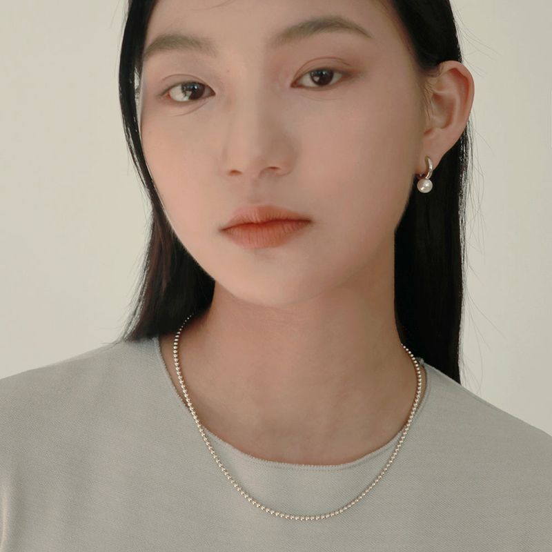 silver ball necklace (silver)