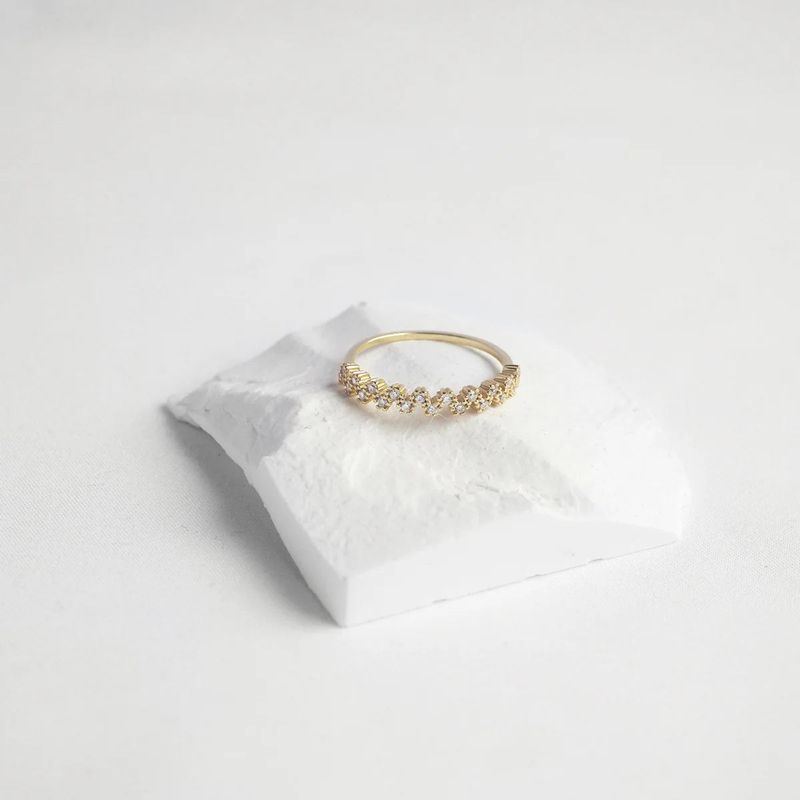 éclater（エクラテ）の「Mia Cubic Zirconia Ring（Accessories）」