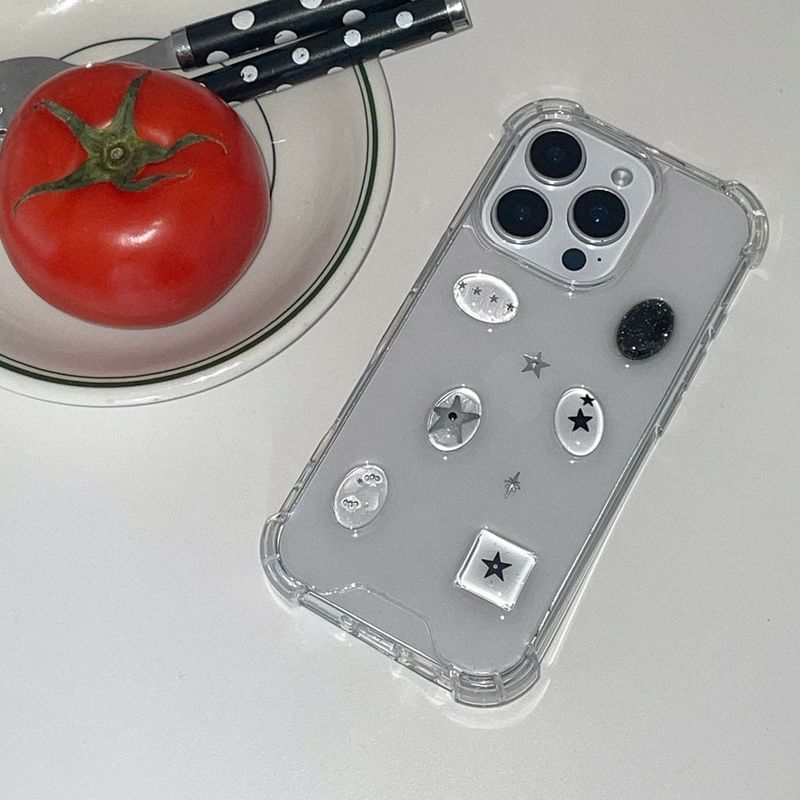 Ellebelle market（エルベルマーケット）の「[made]black twinkle ver resin phone case （Smartphone Accessories）」