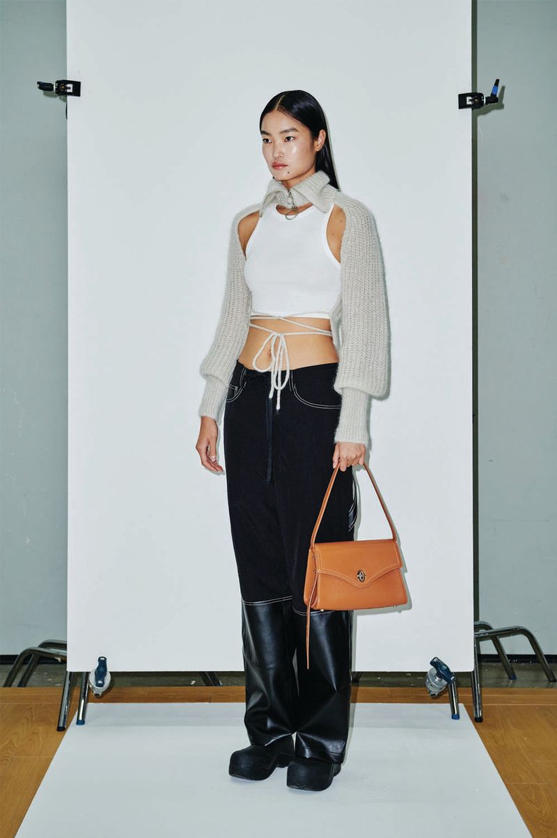 ellipse lock shoulder_camel