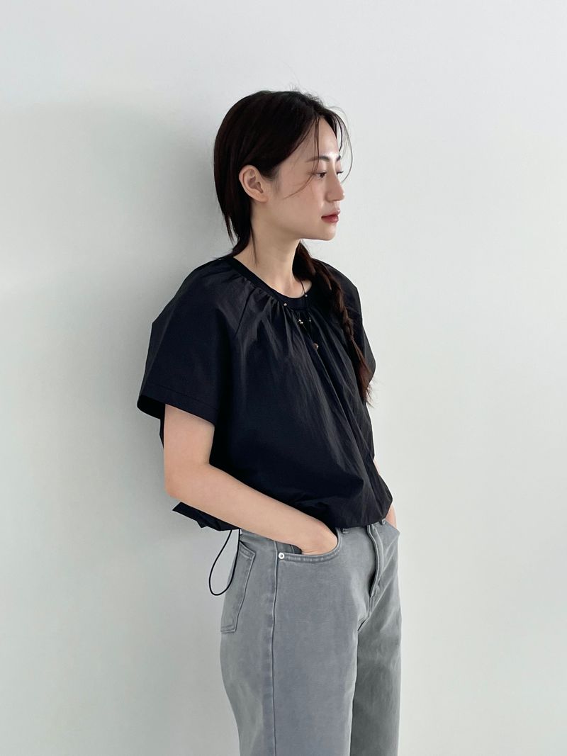 String point short-sleeved