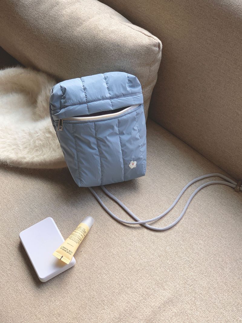 mini pocket bag - padding glossy blue