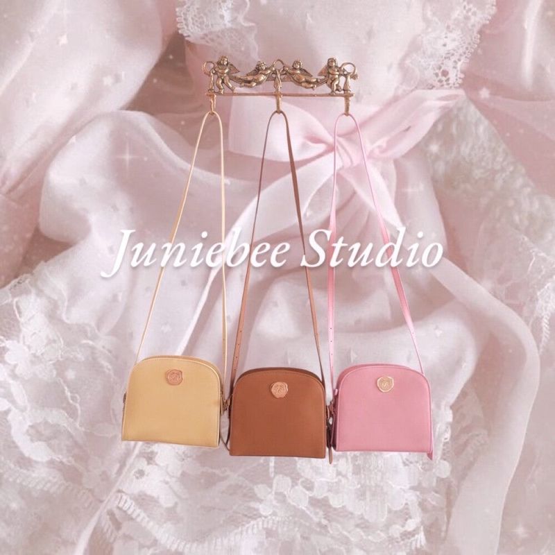 Half Moon Cow Leather Cross Bag ( Butter )
