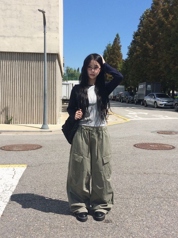 [UNISEX] ニゲ ピグメント バンディング カーゴ ワイドパンツ
