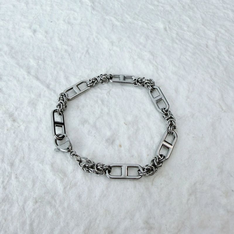 Mechanical Link Bracelet