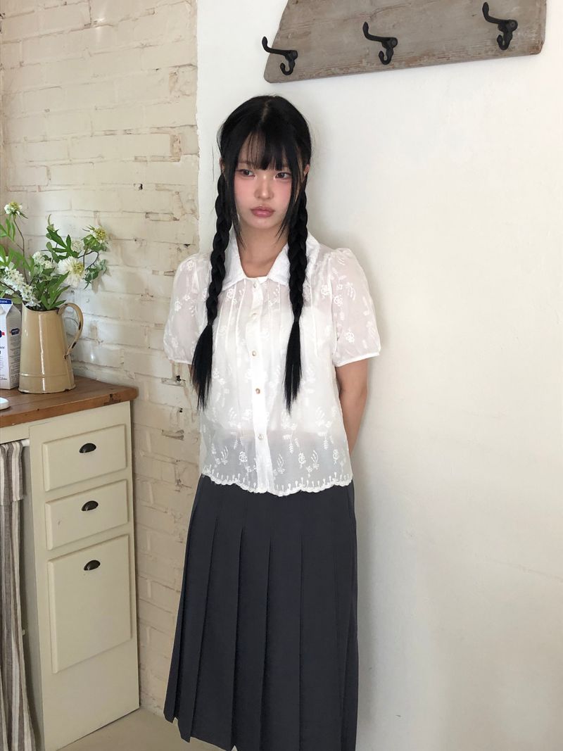 Mite Jacquard Short Sleeve Blouse