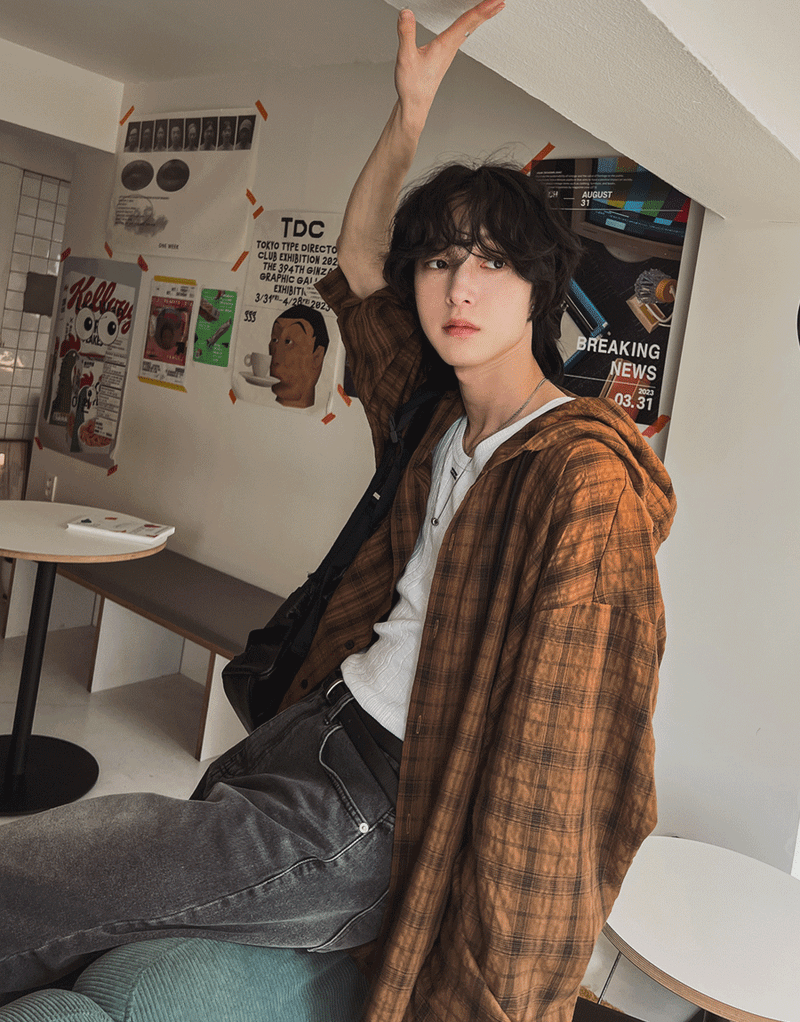 2PLAN（ツープラン）の「アサムバルーンチェックフードシャツ (3 color)（Tops）」