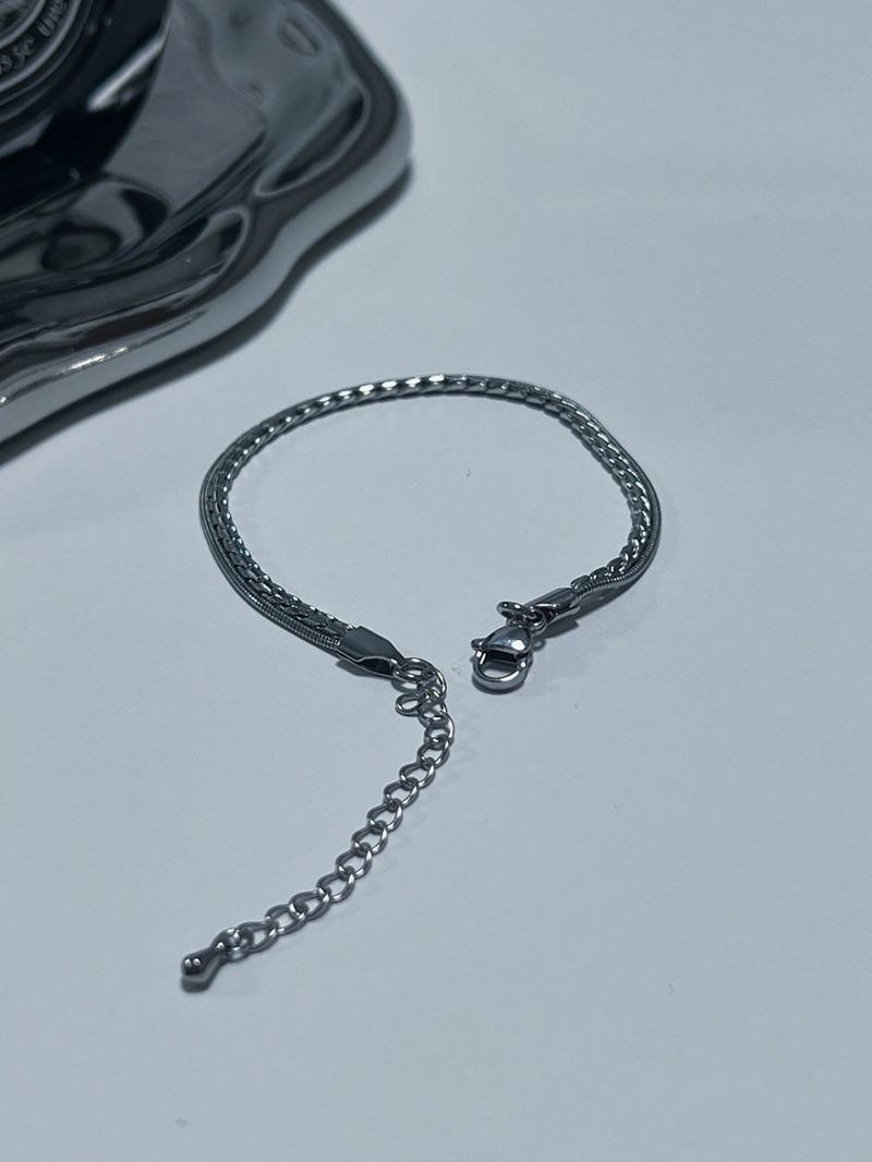 Chain layered bracelet