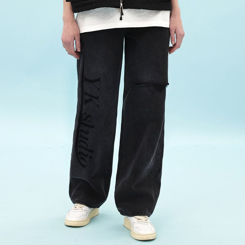 Painting denim pants