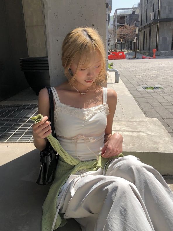 anyonemore（エニーワンモアー）の「Conma Lace Shirred Ribbon Ribbed Sleeveless（Tops）」
