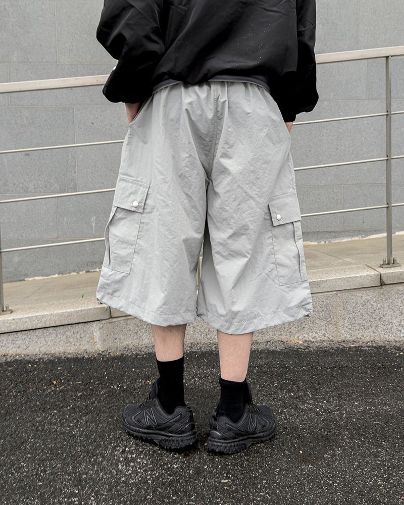 Kelt Nylon Cargo Bermuda Pants