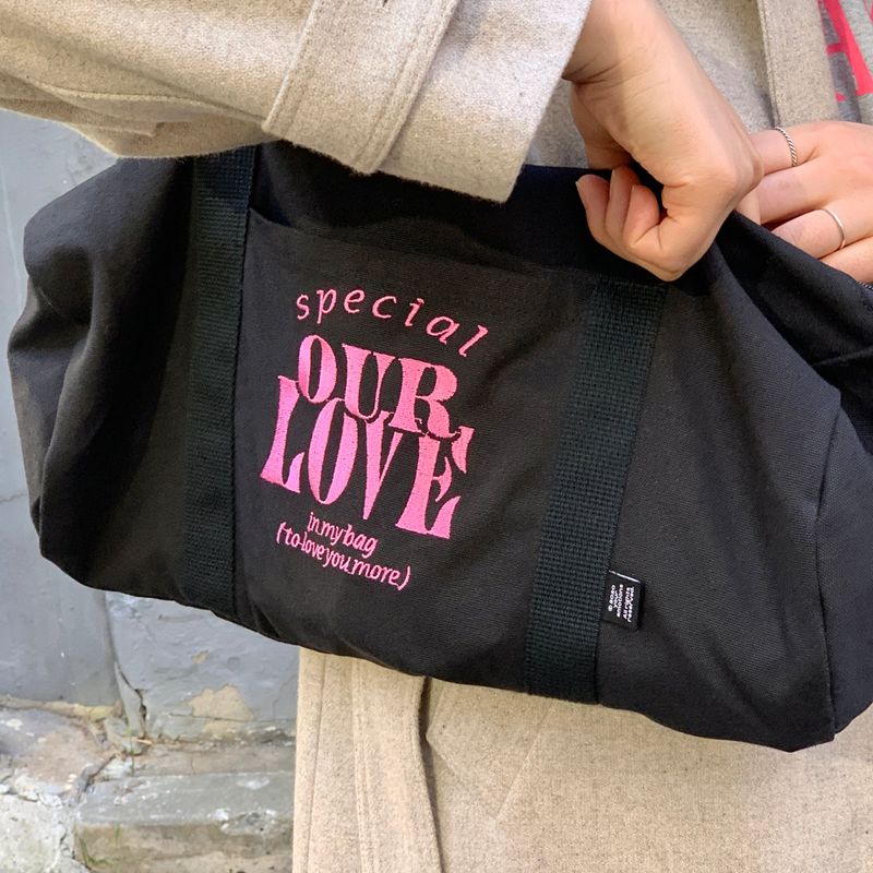 your emotions(ユアーイモーション)の「our love duffle bag / black(Bags)」