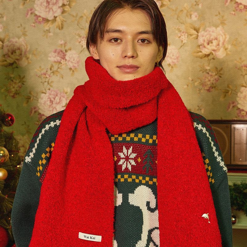 WaiKei（ワイケイ）の「Dolphin boucle knit muffler（Fashion Accessories）」
