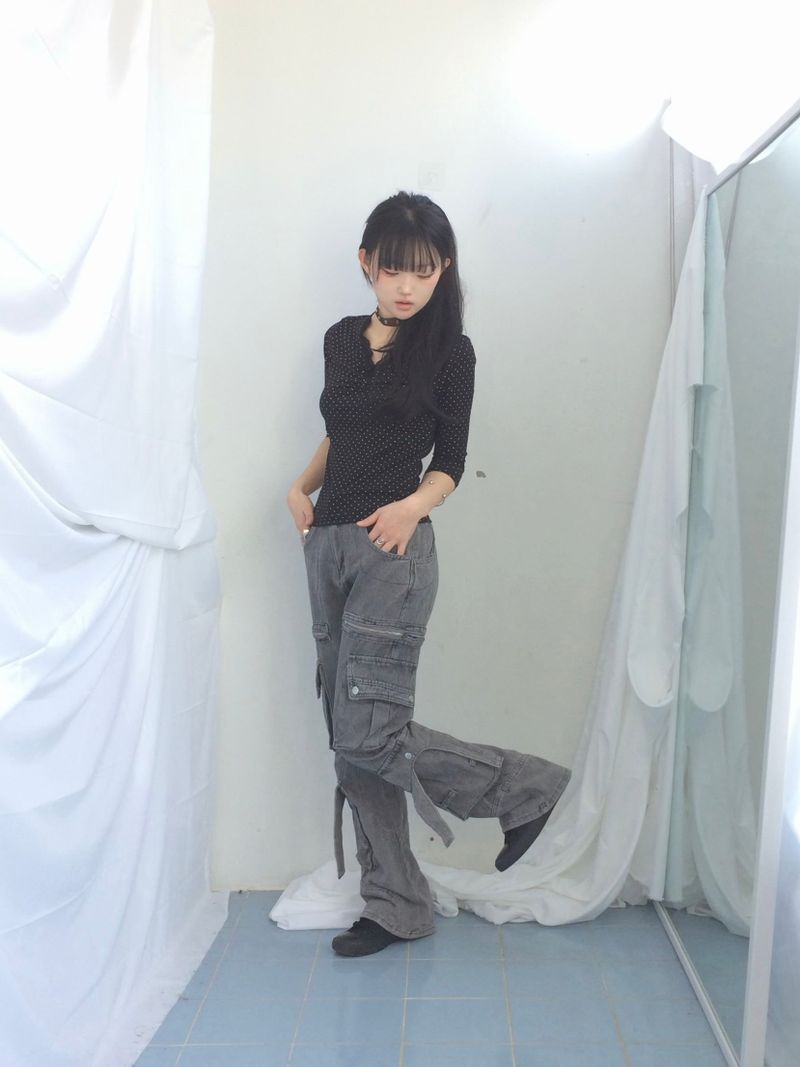 Pocket-line zipper bootcut pants