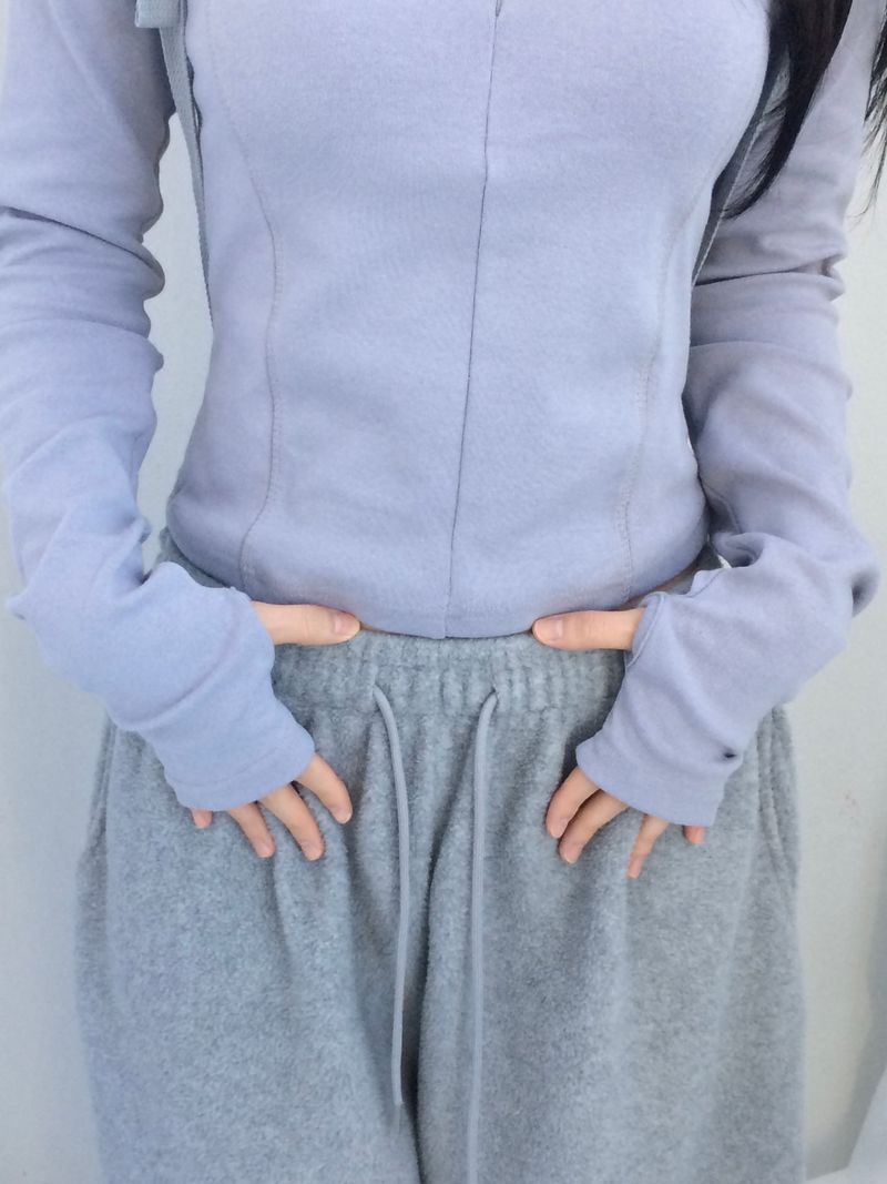 Fingerhole line hooded half zipup