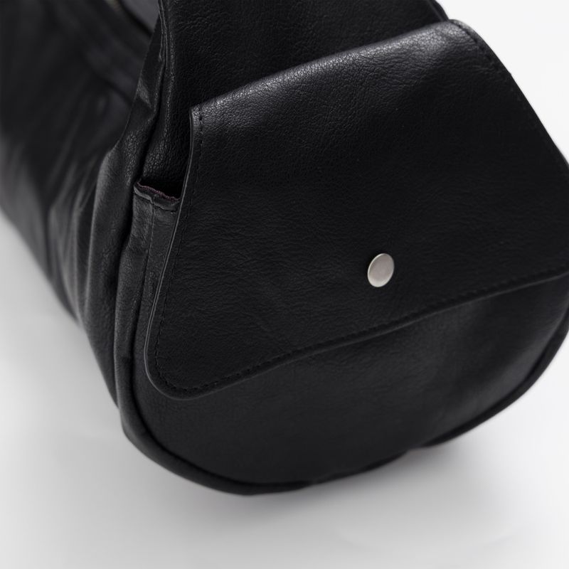 Bumpy Buckle Stone Bag (Black)