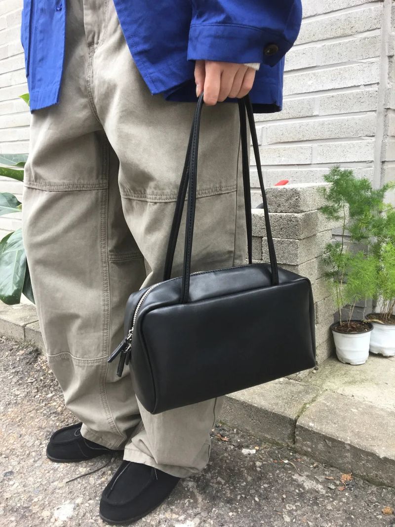 Kicker Square Shoulder Bag (2color)